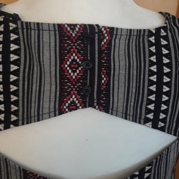 Jamie black white and red stripped dress size M - Picture 3 of 8